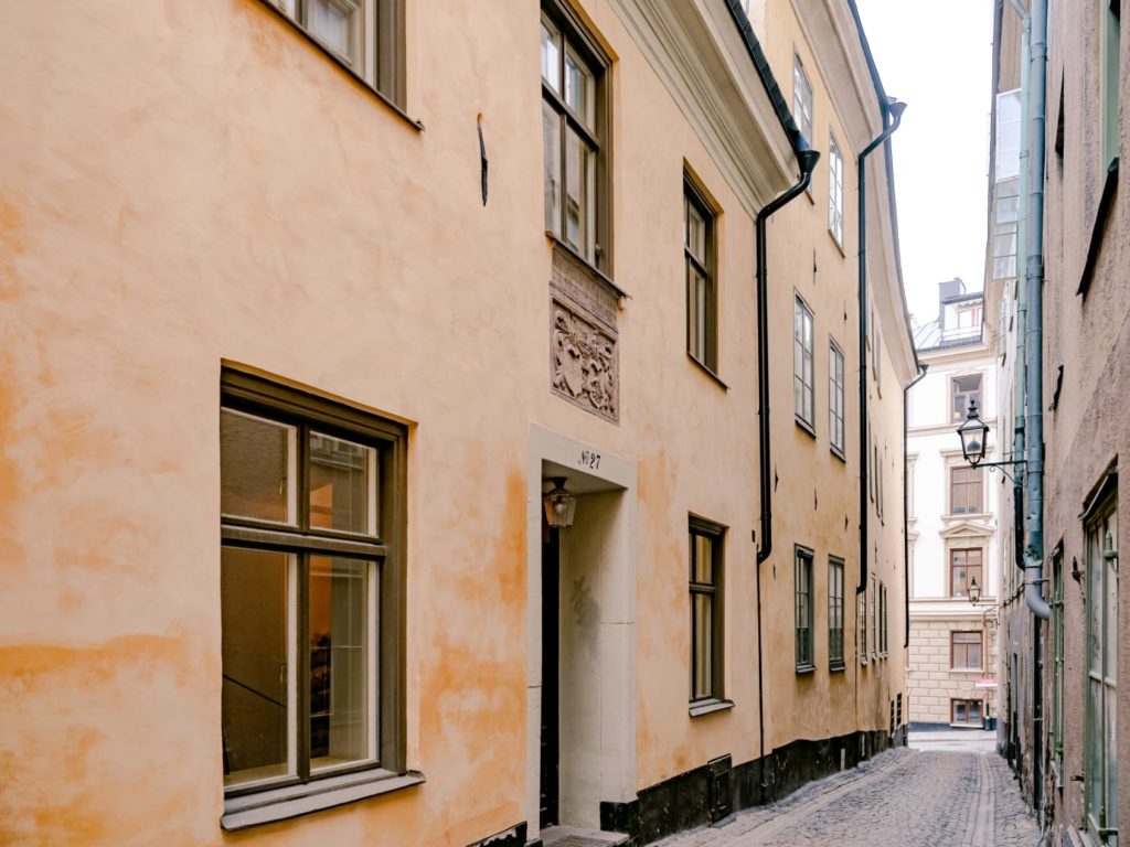 Bild för artikel - Ett av Sveriges äldsta bostadshus till salu