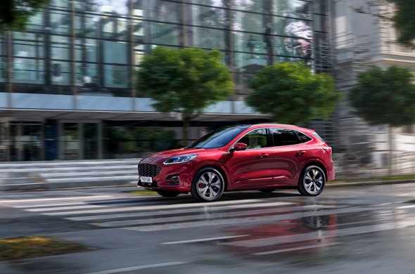 Bild för artikel - Fords nya laddhybrid-SUV imponerar: ”Helt rätt i tiden”