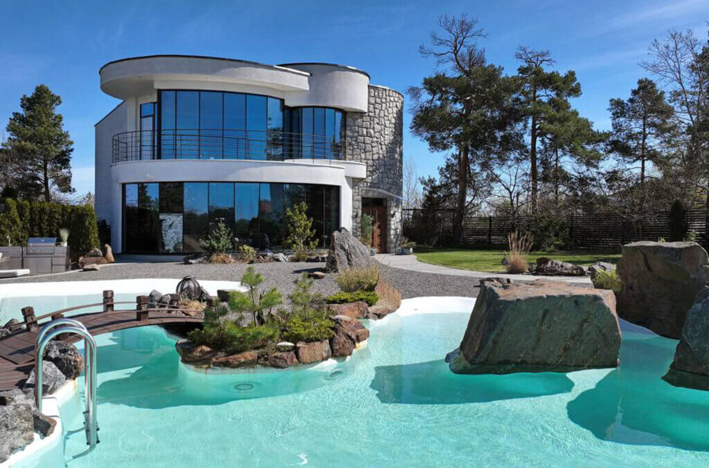 James Bond-villa i Stuvsta – veckans klickraket