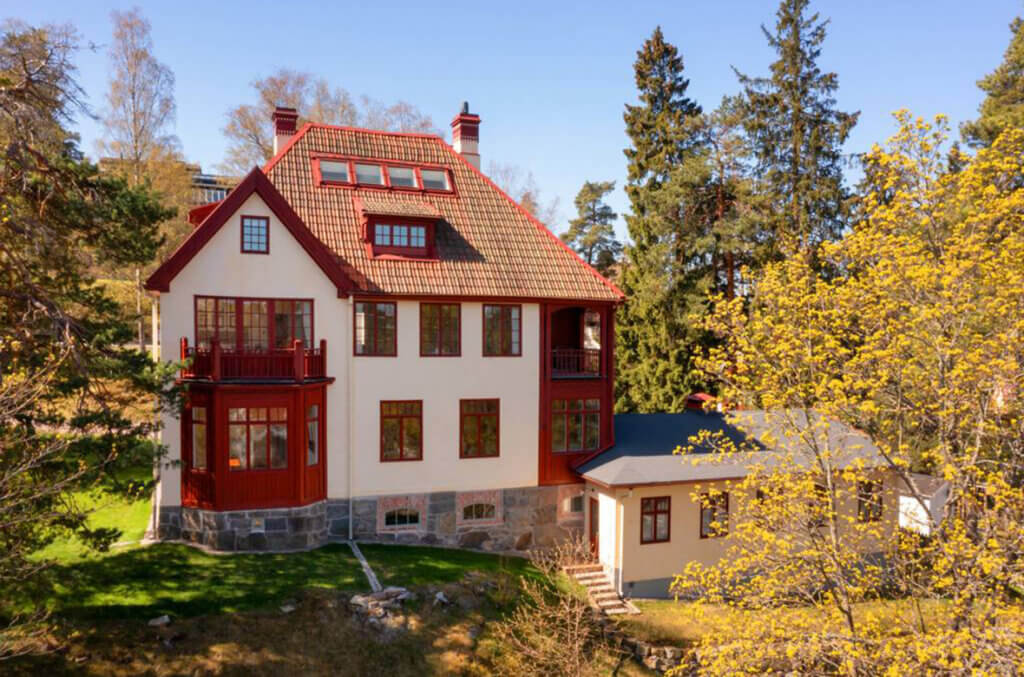 Tre storslagna villor till salu just nu