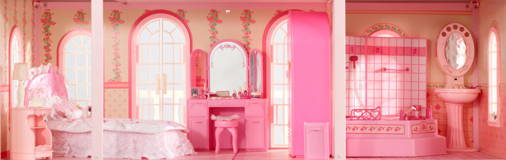 Barbie_flyttar_Matell_8-scaled.jpg