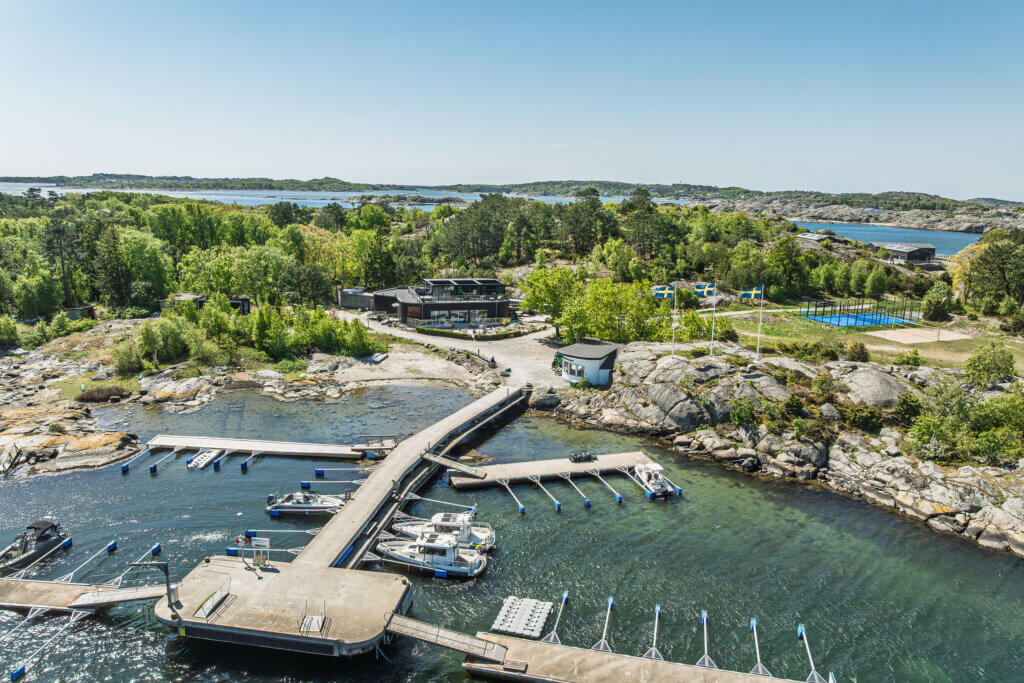 Bild för artikel - Mäklarna som faktiskt bor i skärgården