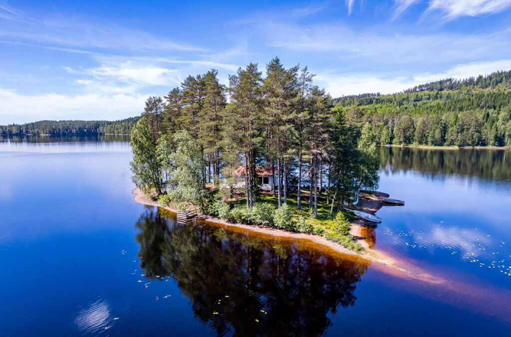 Bild för artikel - Nu säljs Vilarön – en ”mini-ö” på bara 1 045 kvadratmeter