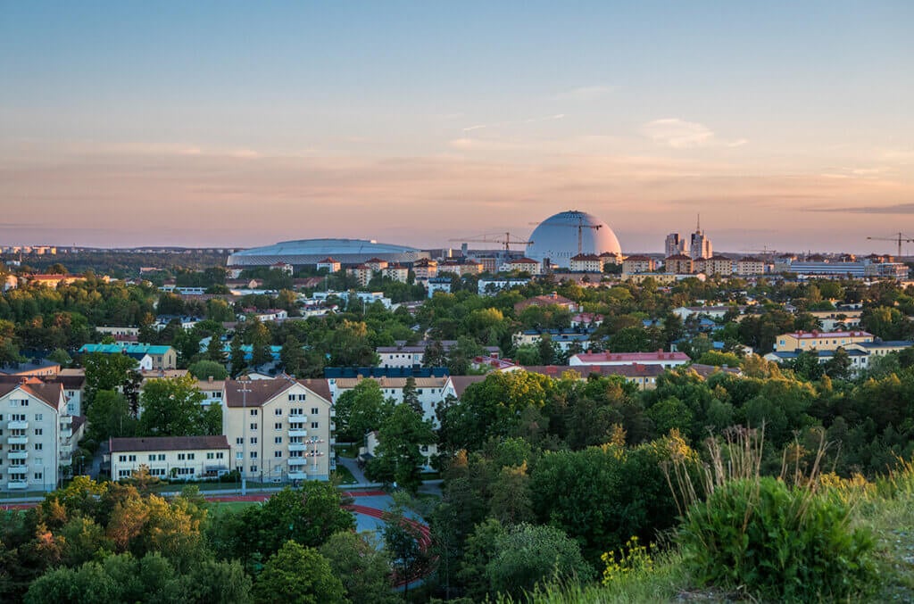 Bild för artikel - Bostadsmarknaden går för högtryck – trots hotande räntehöjning 